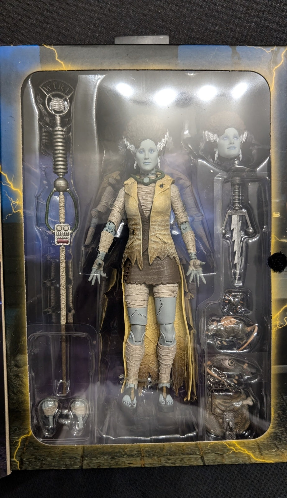 NECA TMNT X Universal Monsters April O'Neal The Bride of Frankenstein NIB(TY001)