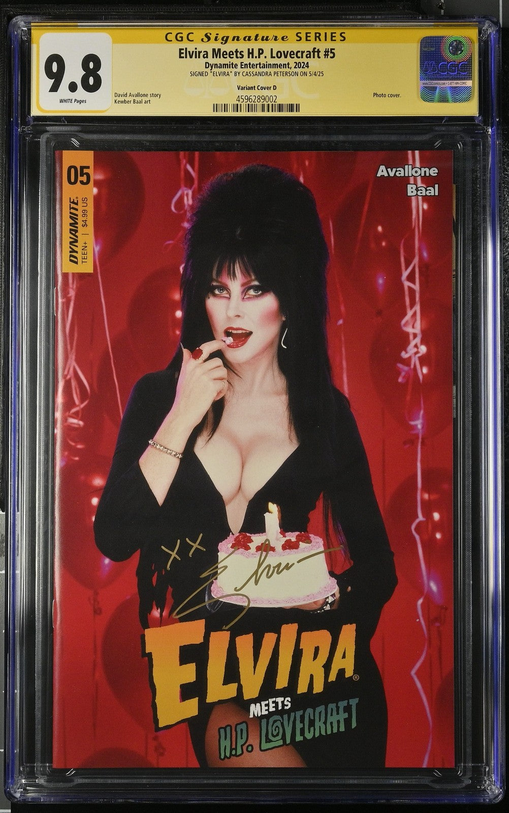 Elvira Meets H.P. Lovecraft #1 Photo Cover CGC 9.8 Signed by Cassandra Peterson