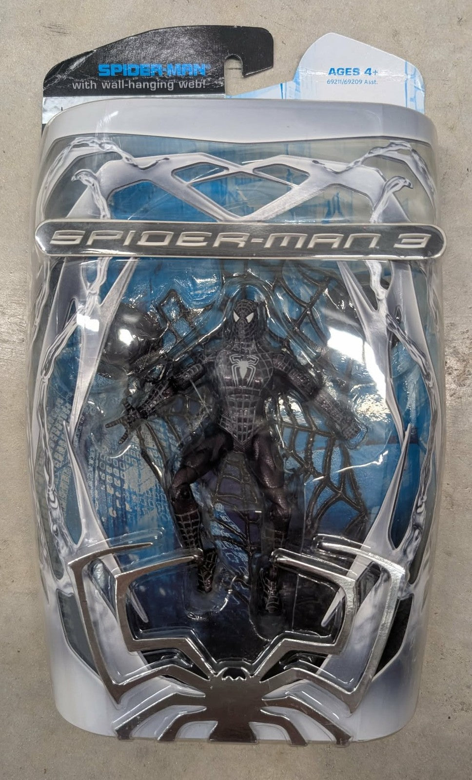 Marvel Spider-Man 3 LE Black Suit Spider-Man with Wall Hanging Web (Hasbro 2007)