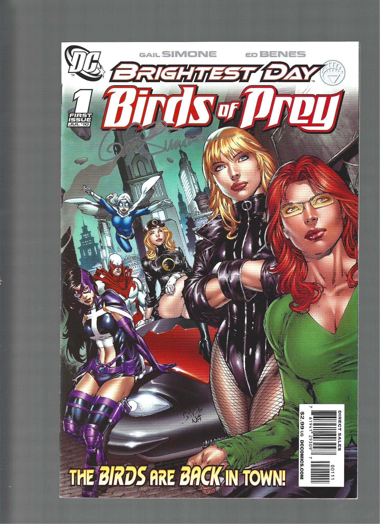 Birds of Prey #1 First App. White Canary Signed by Gail Simone  NM  (LF007)