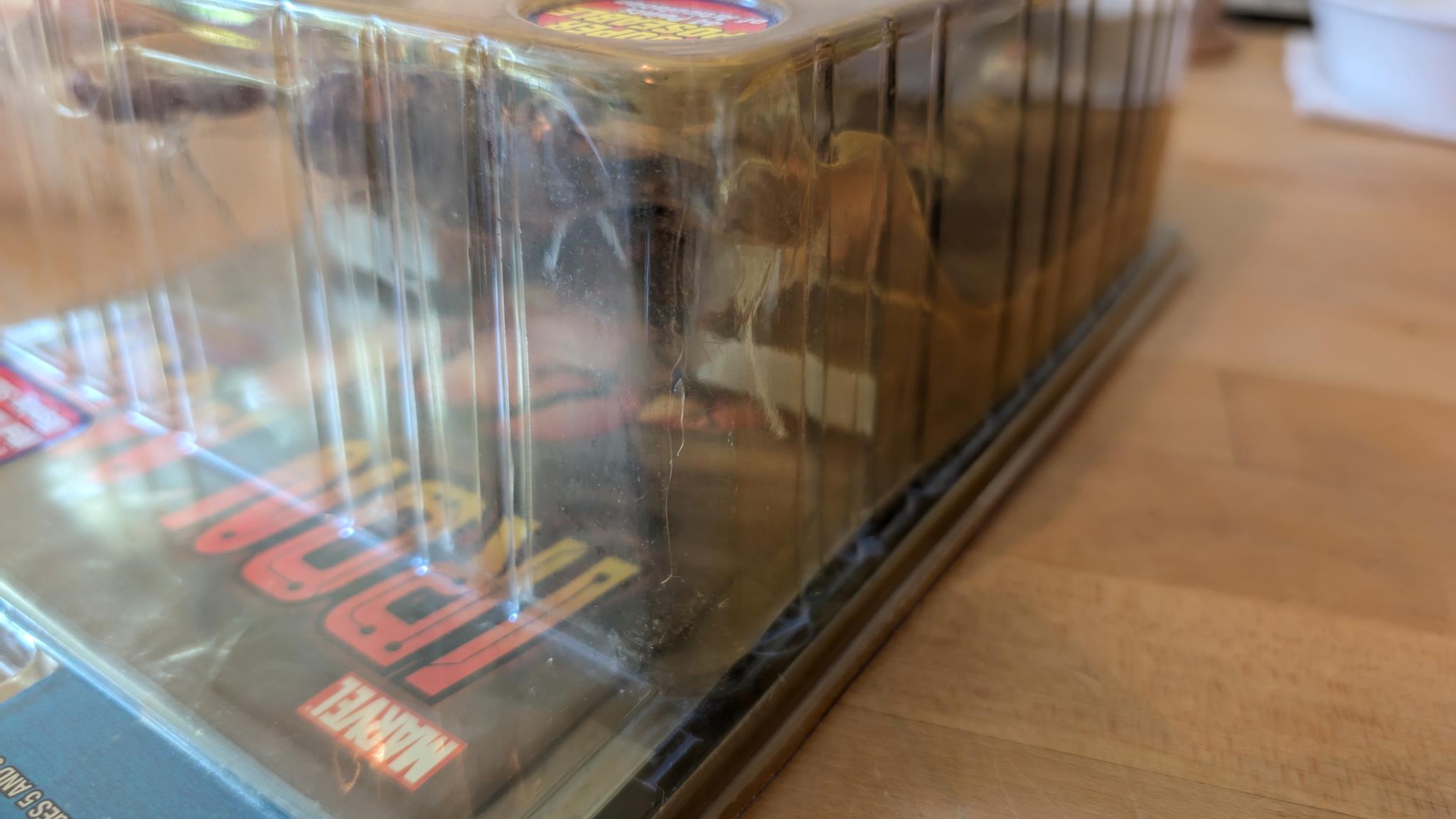 Toybiz Marvel Legends Series 8 Modern Armor Iron Man Action Figure (TB001)